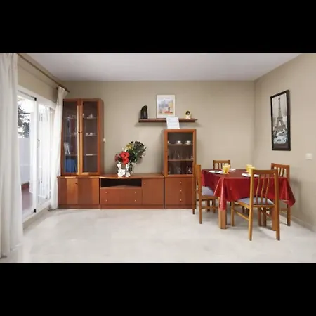 Apartment Bajo En *